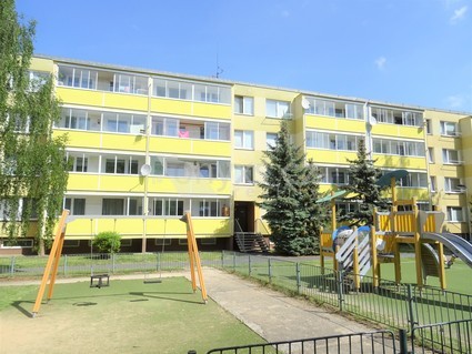 Prodej hezkého slunného bytu  2+kk, 44 m2, ulice Školní, Louny - Fotka 10