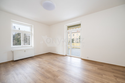 Pronájem bytu 2+1, 55 m2 s terasou, ul. U Blaženky, Praha 5 - Smíchov - Fotka 9