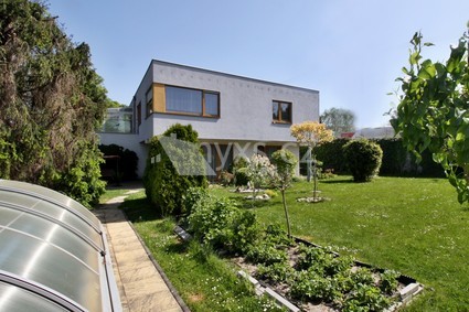 Prodej rodinného domu 6+1, užitná plocha 245 m², pozemek 1015 m², Praha východ, Říčany - Fotka 21
