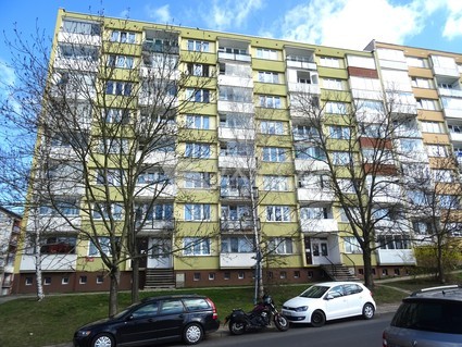 Prodej hezkého bytu  3 kk 64 m2  s lodžií a velkým sklepem, ulice 17. listopadu, Louny - Fotka 1