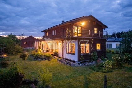 Prodej domu 6+kk, 170 m2, Daleké Dušníky - Fotka 1