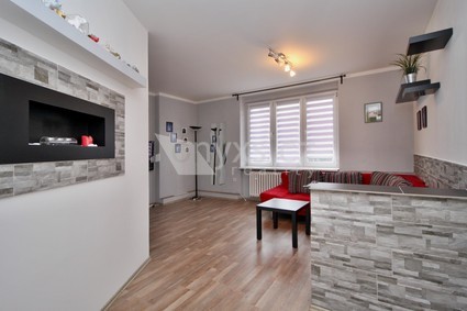 Prodej bytu 3+1/balkón, výměra 87 m2, 4 patro/4, OV, cihlový dům,  ulice Sladkovského, Kolín - Fotka 7