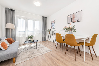 Pronájem bytu 3+kk, výměra 56 m2, 6 NP/6 NP, výtah, ulice Káranská, Praha 10 Malešice - Fotka 10