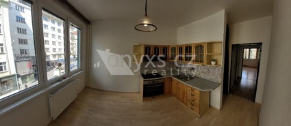 Prodej bytu 2+1/T, 62 m2, 3.NP, Praha Vinohrady - Fotka 1