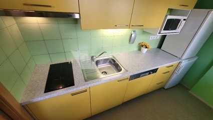 Prodej bytu 3+1/L, Praha Střížkov - Fotka 3