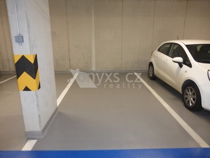 Prodej parkovacího místa v projektu Nová Nuselská Praha 4 Nusle - Fotka 1