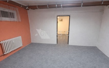 Pronájem nebytového prostoru 27 m2 Praha 10 Malešice - Fotka 1