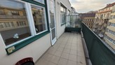 Pronájem bytu 1+kk, Praha 7, terasa.
