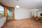 Prodej bytu 2+kk, 59 m2 s lodžií a garážovým stáním, ul. Břežánecká, Praha 5