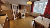 Pronájem  bytu 3+1/B, 90 m2 + balkon  centrum Rakovníka, ulice Havlíčkova.