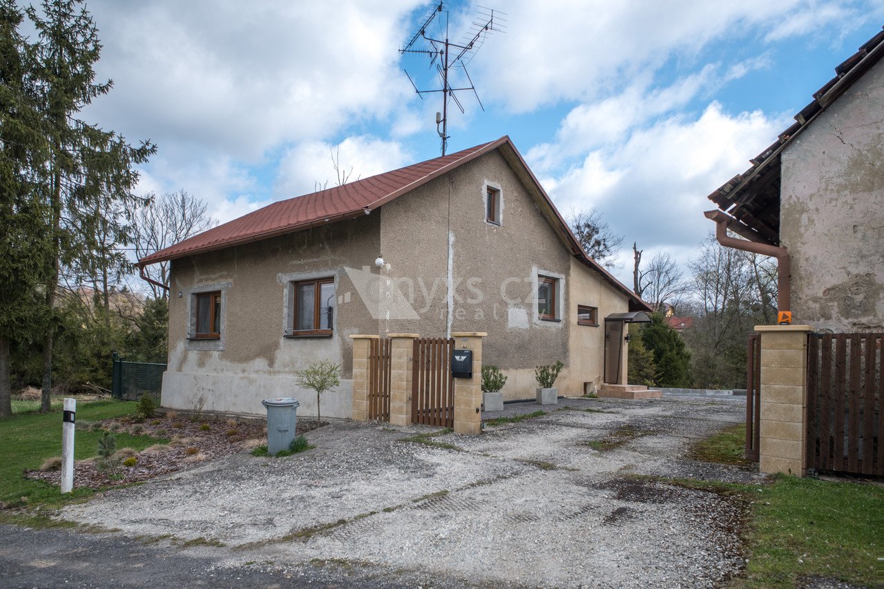 tn_zoom_filename_77782