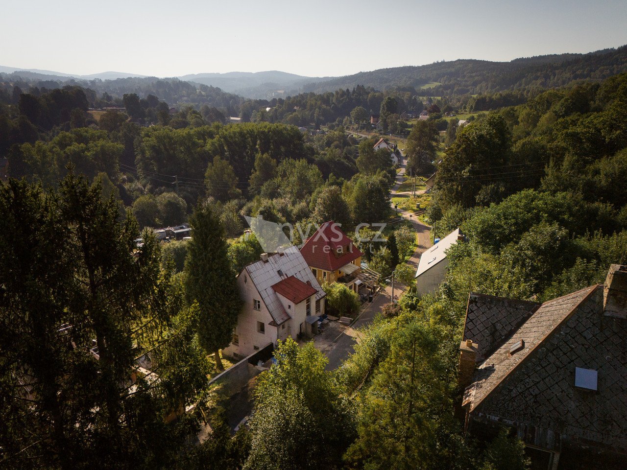 tn_zoom_filename_72737